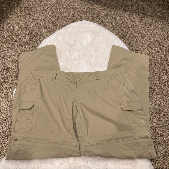The North Face Women's Tan Paramount 2 Convertible Pants 16 Gorpcore Hiking - Picture 6 of 15